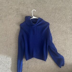 Blue knit sweater top